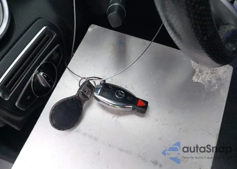 2016 Mercedes-Benz C 300 Sport from USA, damaged, VIN 55SWF4JB0GU158638